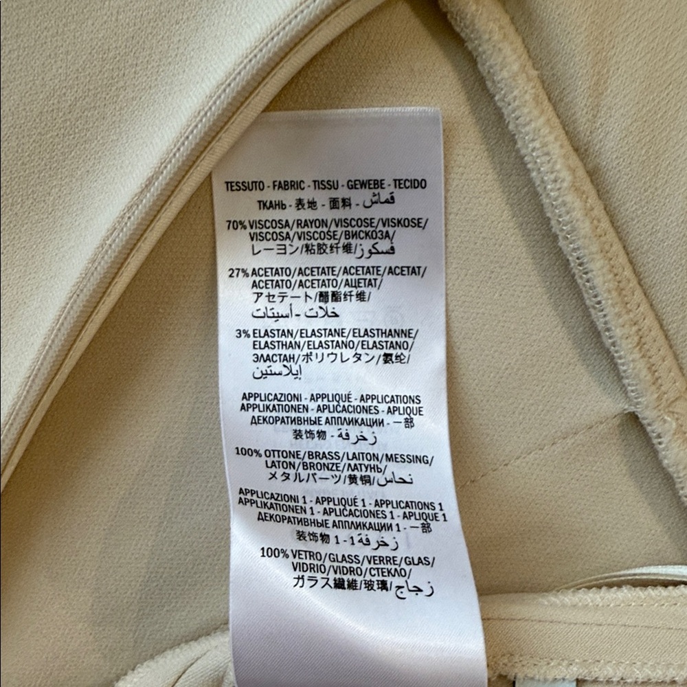 Gucci Cream Midi Dress with Belt - Picture 11 of 15